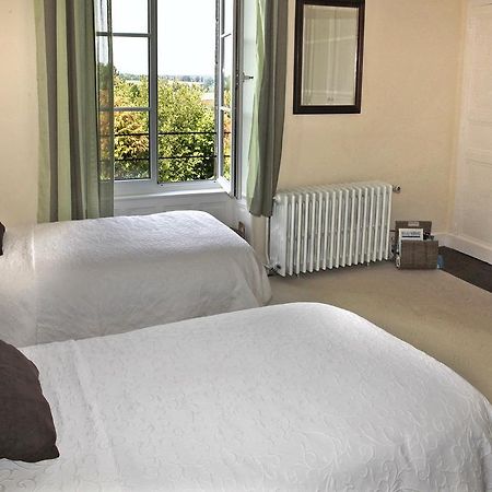 Le Presbytere Bed and Breakfast Saint-Bomer-les-Forges Exterior foto